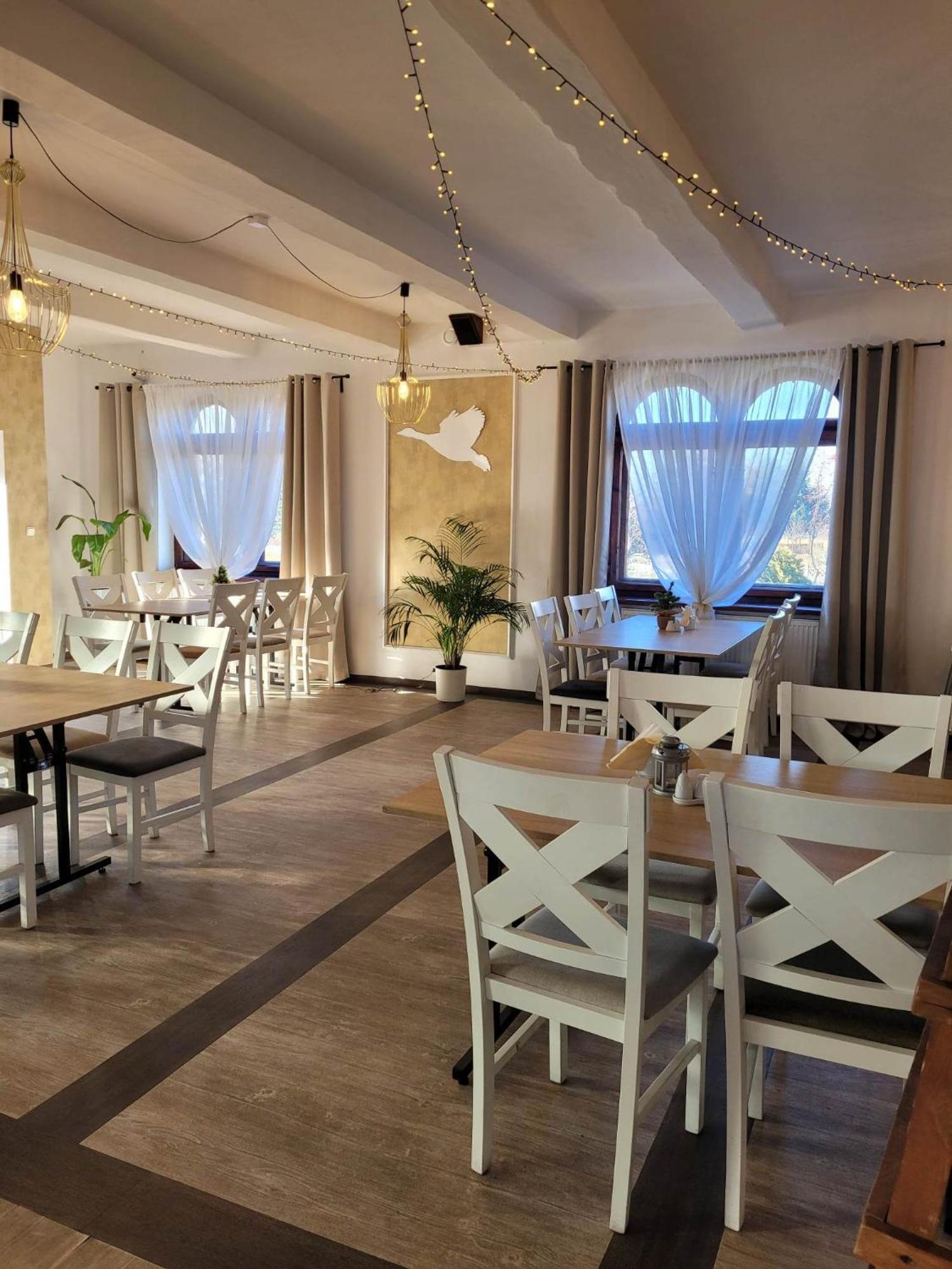Bed and Breakfast Zlote Pioro Nisko Exterior foto